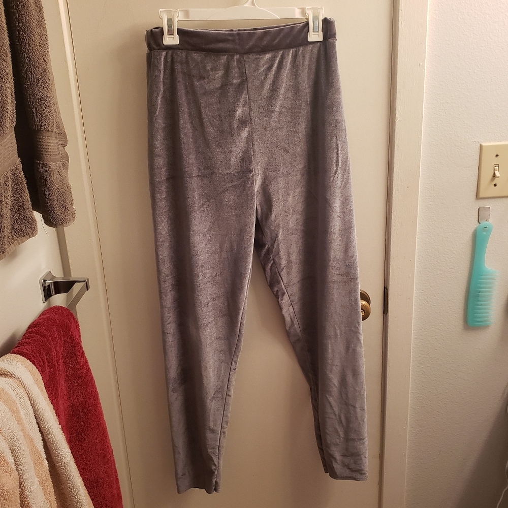 3 FOR $10 Gray Velvet Leggings Size 14